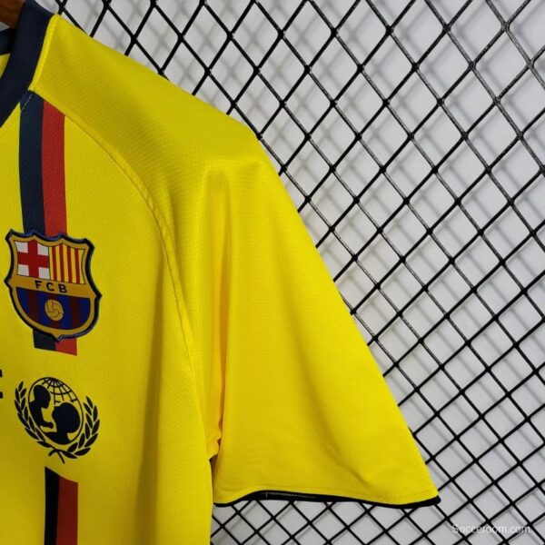 Retro 08/09 Barcelona Away Yellow Jersey - Image 2