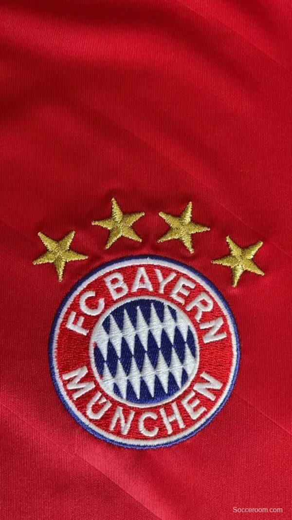 Retro 13/14 Bayern Munich Home Final Wembley Jersey - Image 4