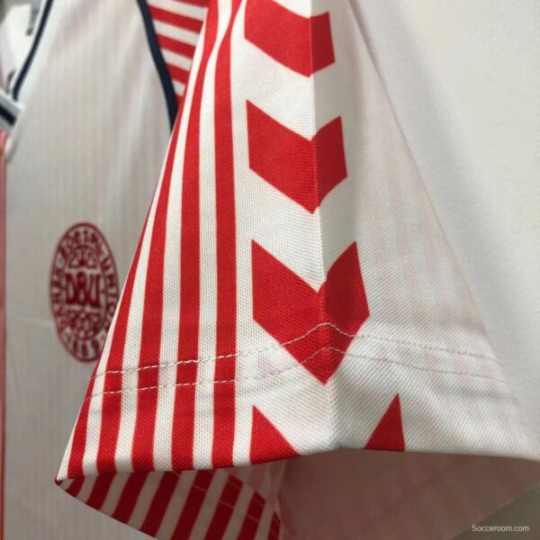 Retro 1986 Denmark Away Soccer Jersey - Image 2