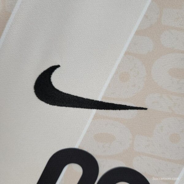 Retro 2010 Corinthians 100th Anniversary Beige Jersey - Image 9