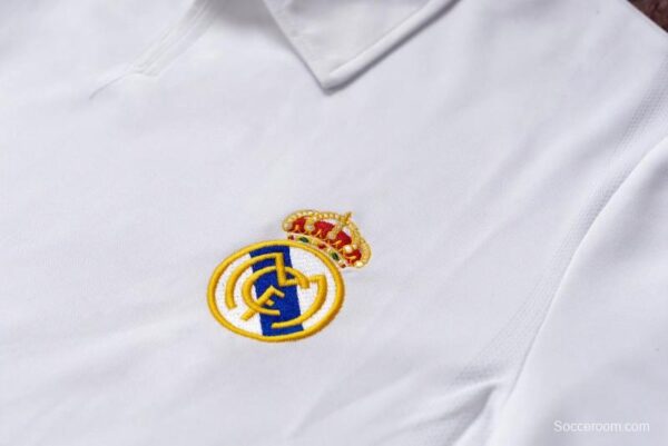 RETRO 01/02 Real Madrid Home Champion League Jersey (No Sponsor) - Image 5