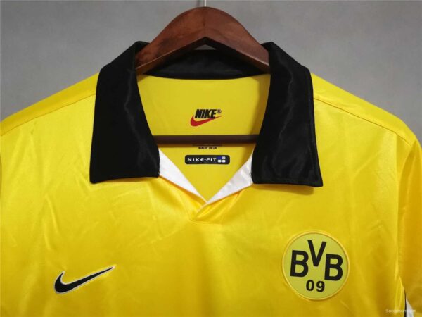 Retro 98/99 Borussia Dortmund Home Jersey - Image 3