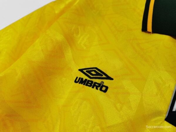 Retro 1991/93 Brazil Home Soccer Jersey - Image 2