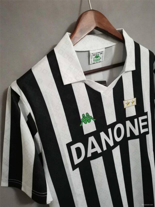 Retro 92/94 Juventus Home Jersey - Image 2