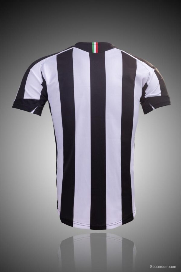 RETRO 05/06 Juventus Home Soccer Jersey - Image 11
