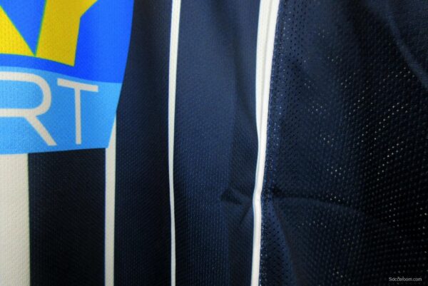Retro 04/05 Juventus Third Blue/White Jersey - Image 4