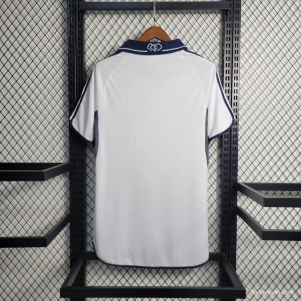 Retro 00/01 Real Madrid Home Jersey - Image 8