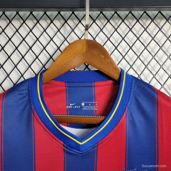 Retro 09-10 Barcelona Home Soccer Jersey - Image 9