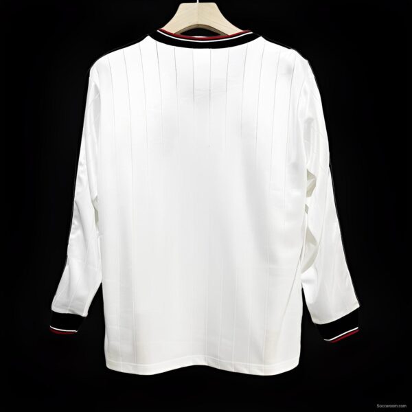 Retro 1983/84 Manchester United Away Long Sleeve Jersey - Image 2