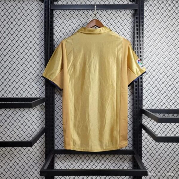 Retro 01/02 Barcelona Away Jersey - Image 4