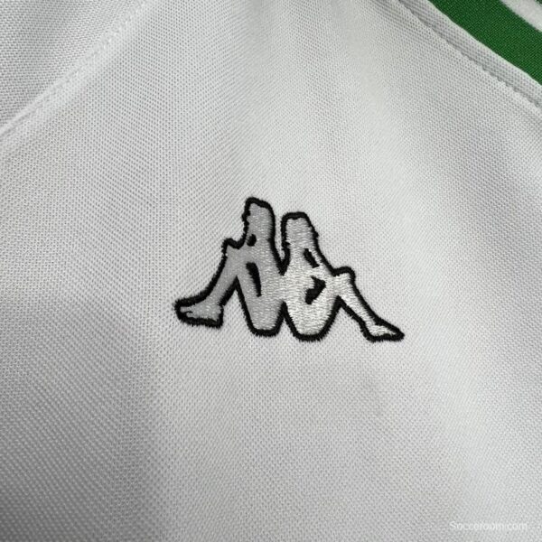 Retro 01/02 Werder Bremen Away Jersey - Image 5