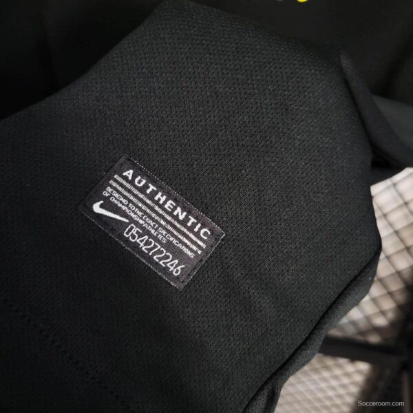 Retro 11/12 Barcelona Black Away Jersey - Image 3