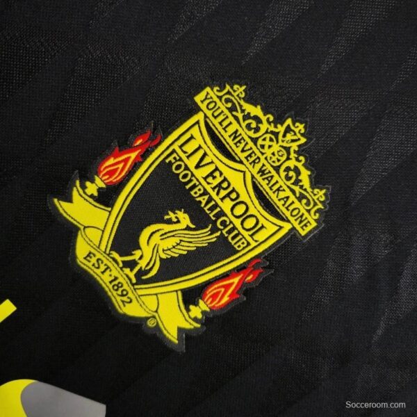 Retro 2010/11 Liverpool Third Black Jersey - Image 10