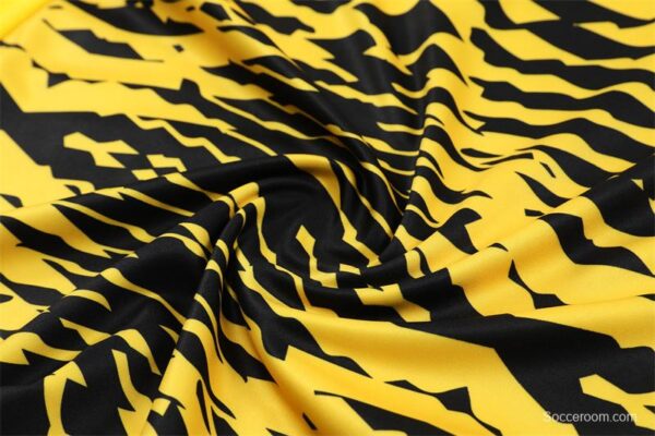 24/25 Borussia Dortmund Yellow/Black  Half Zipper Jacket+Long Pants - Image 7