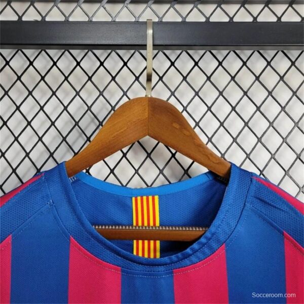 Retro 05/06 Barcelona Home Jersey - Image 2