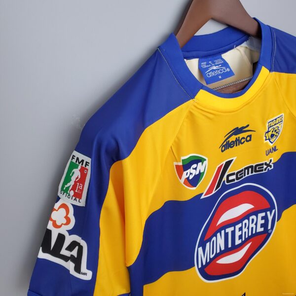 Retro 01/02 Tigres UANL Home Jersey - Image 6