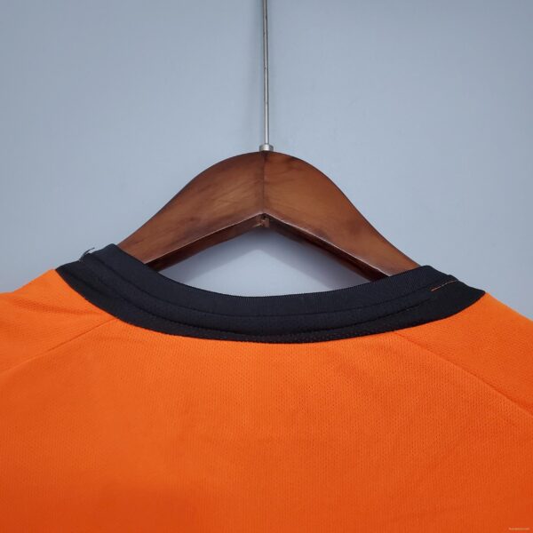 Retro Netherlands 2002 home Soccer Jersey - Image 3