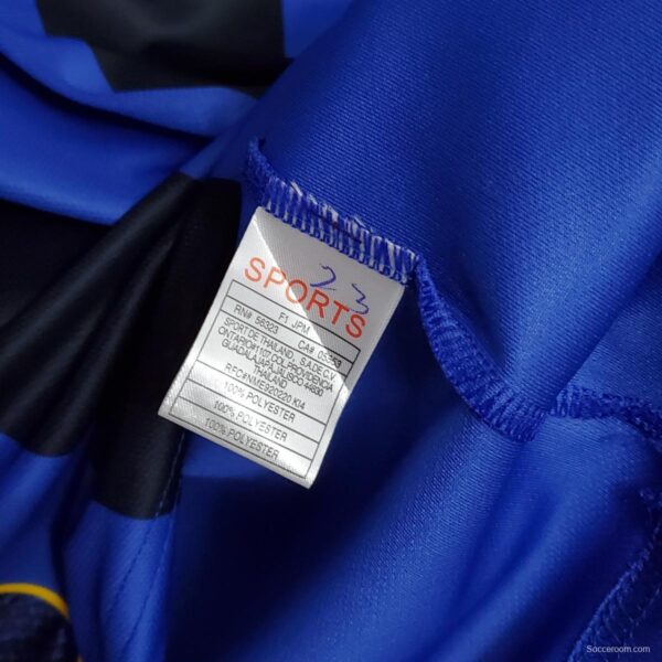 Retro 01/02 Inter Milan home Soccer Jersey - Image 4