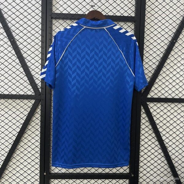 86/88 Retro Real Madrid Away Jersey - Image 4