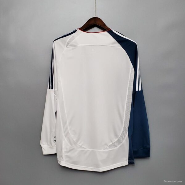 Retro 06/07 Long sleeve Liverpool away Soccer Jersey - Image 2