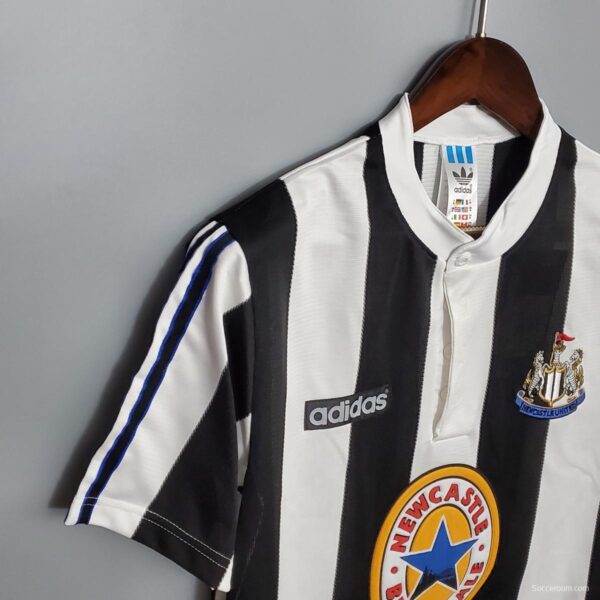 Retro 95/97 Newcastle United home Soccer Jersey - Image 5