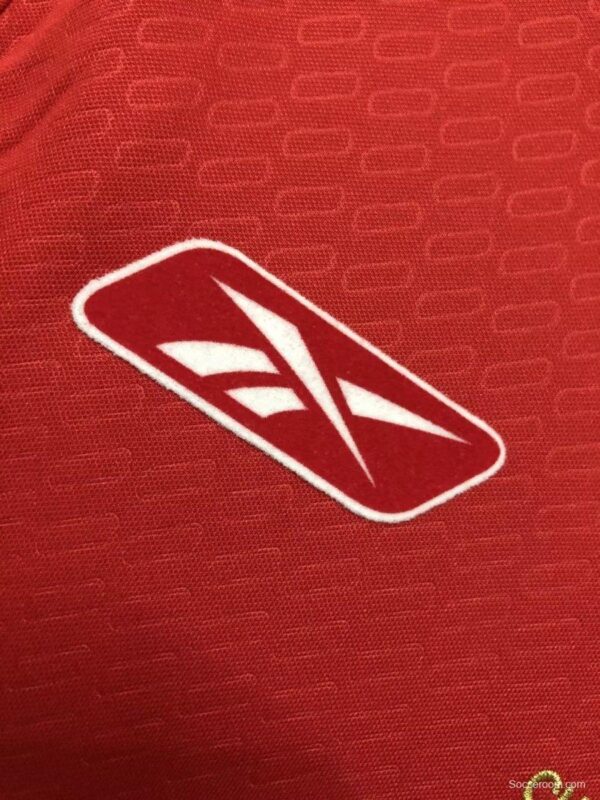 Retro 04/05 Liverpool Home Long Sleeve Jersey - Image 8